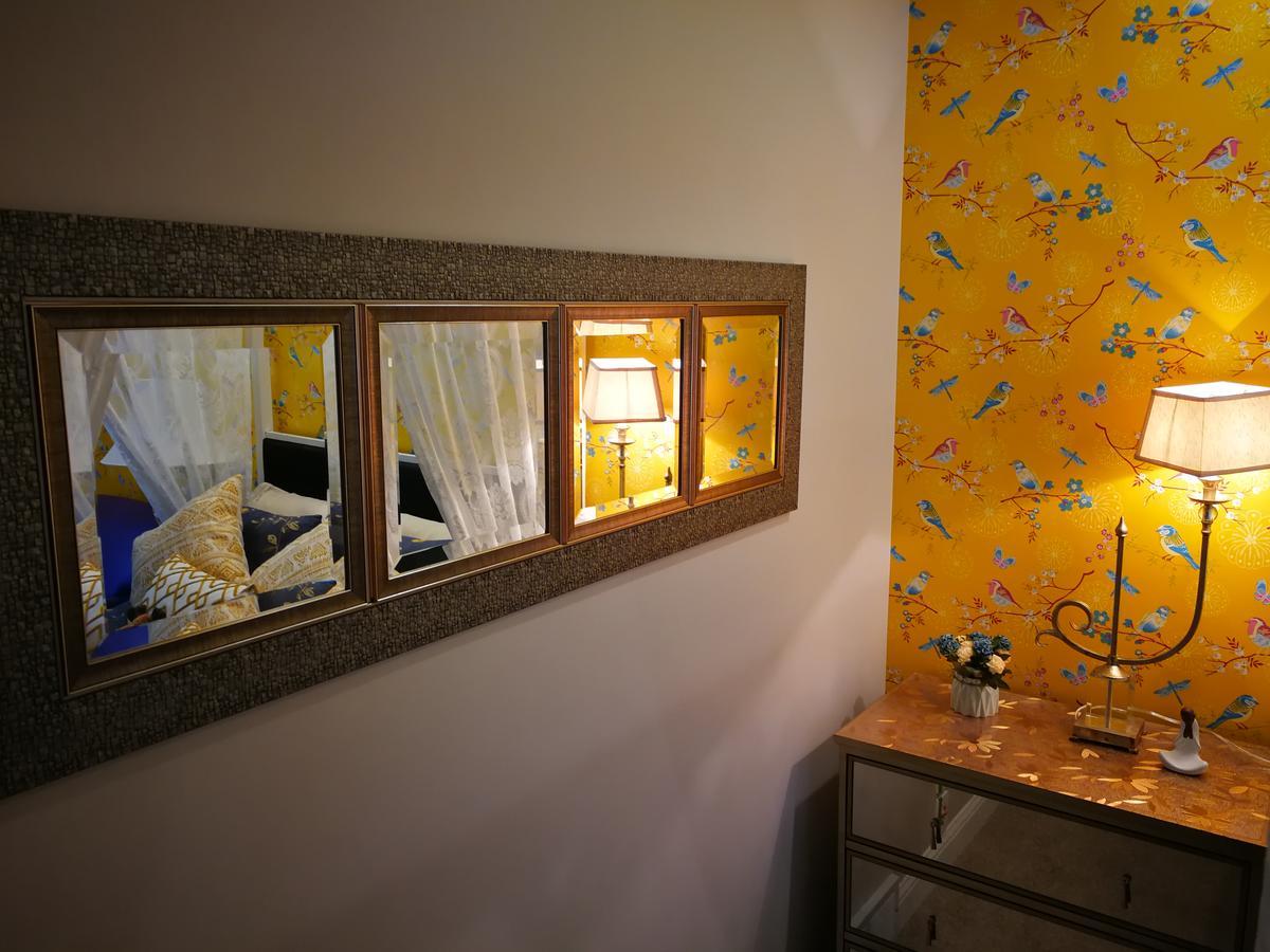 Lakeview Oasis Bed And Breakfast West Kelowna Exteriör bild